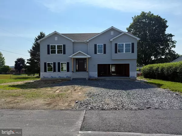 Schnecksville, PA 18078,5743 CRESCENT DR