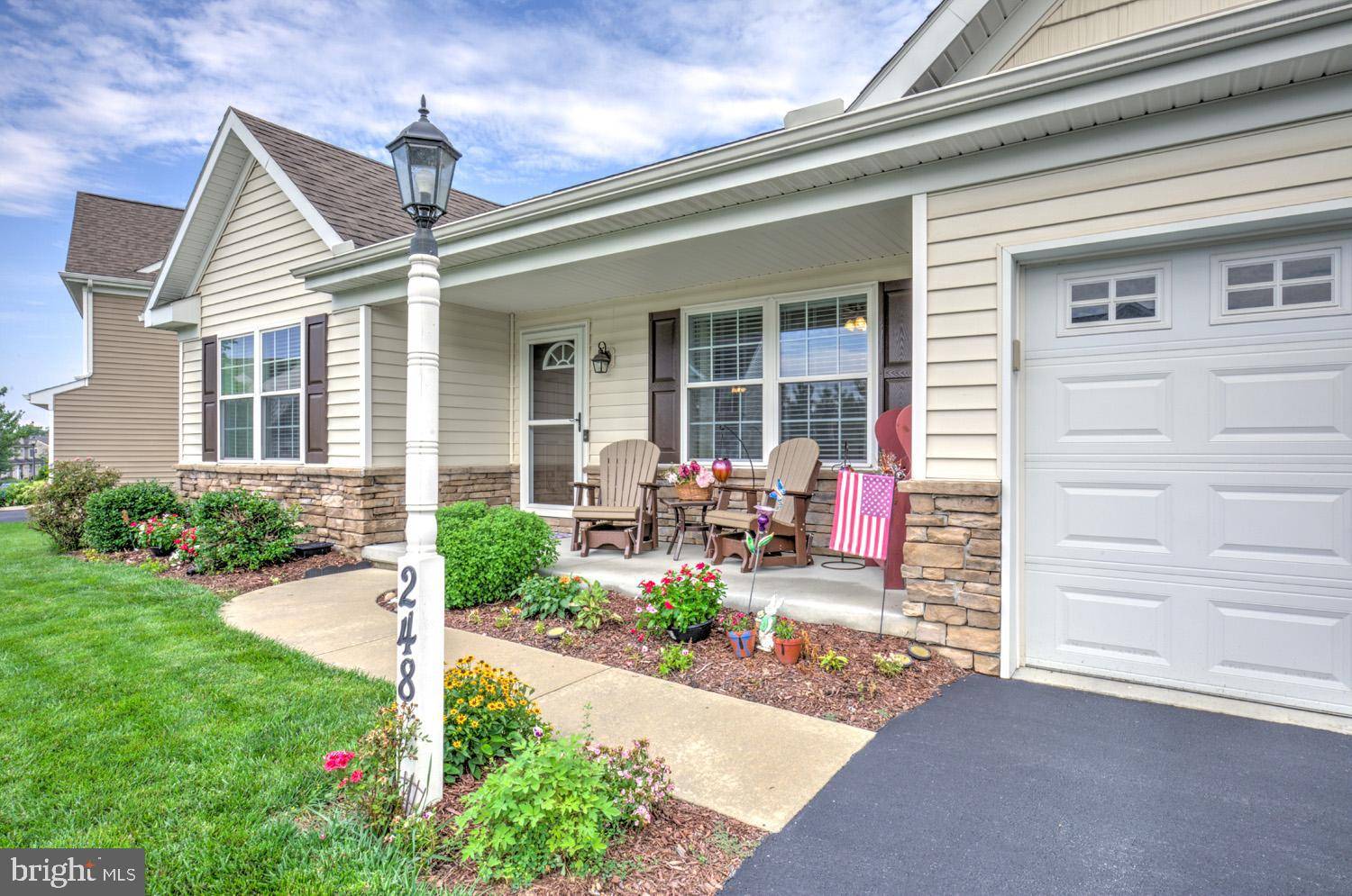 Manheim, PA 17545,248 CEDAR HOLW