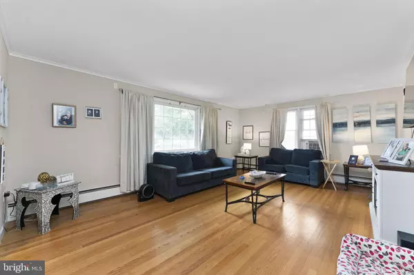 Whitehall, PA 18052,4116 SPRINGMILL RD