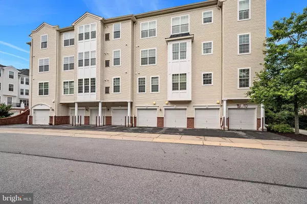 Ellicott City, MD 21043,8800 BOSLEY RD #304