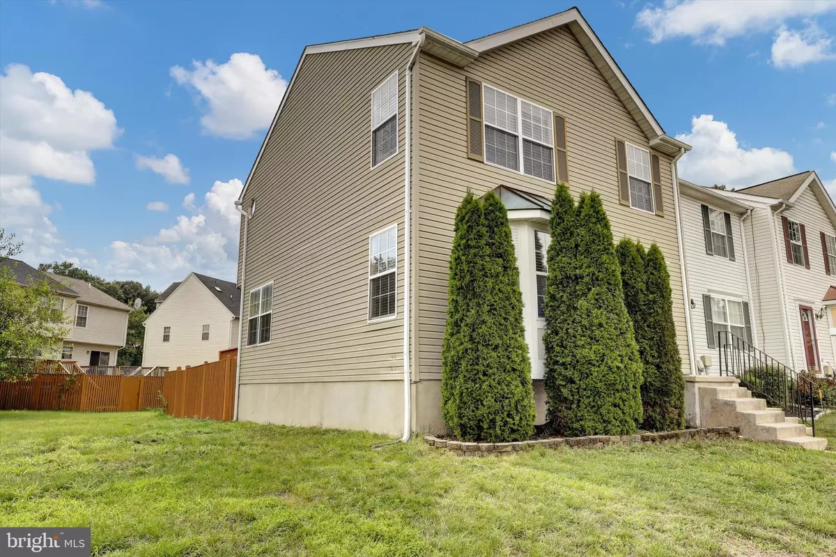 Odenton, MD 21113,195 LANGDON FARM CIR #77