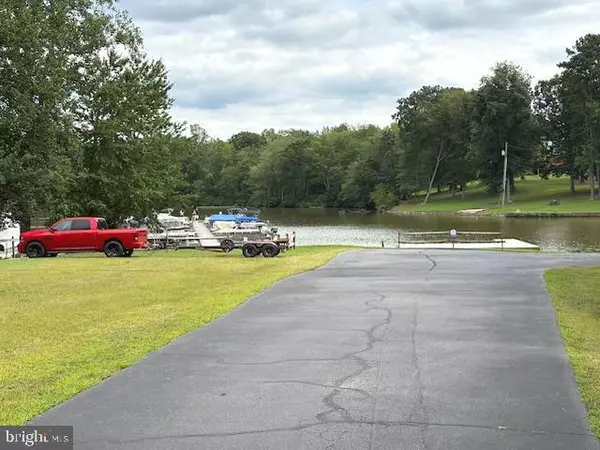 159 ALMA RD, Louisa, VA 23093