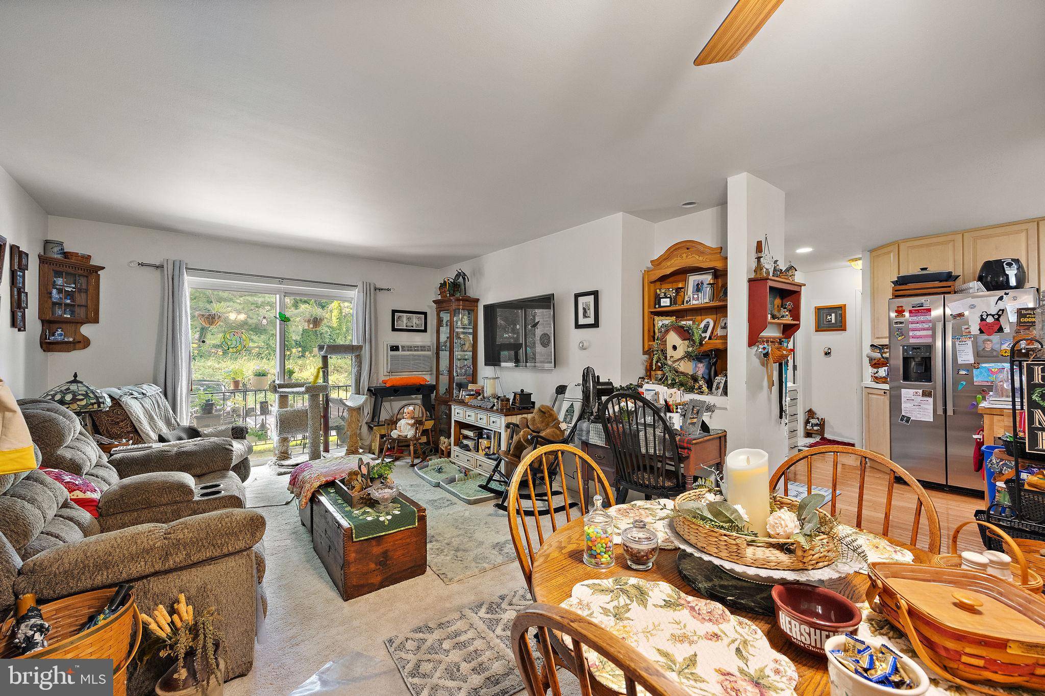 Wilmington, DE 19809,302 RIVER RD #A8