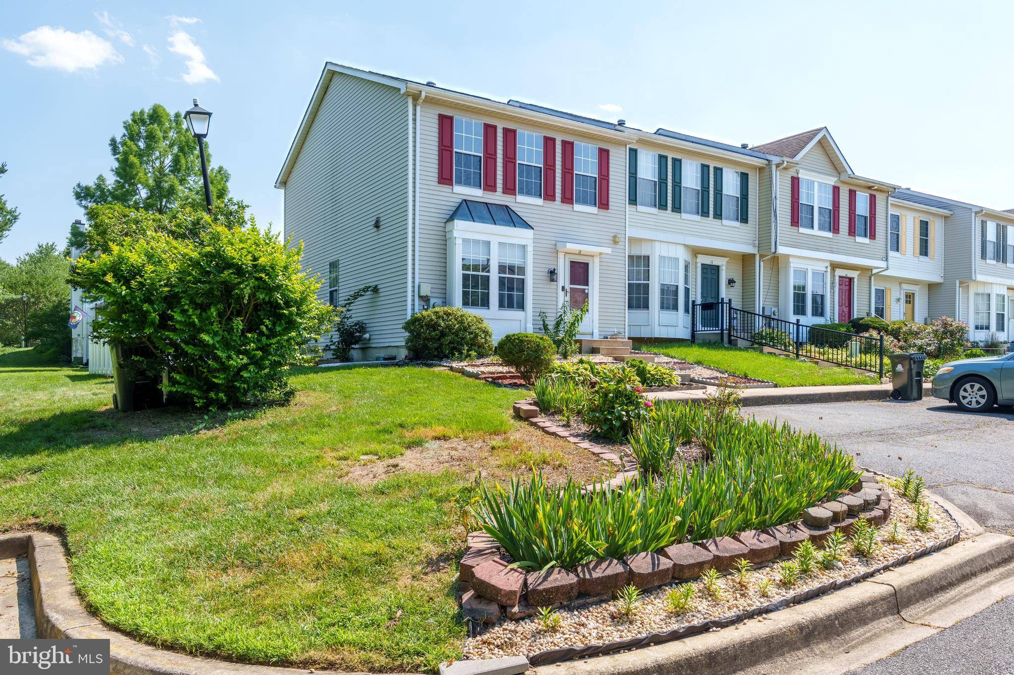 Newark, DE 19711,18 E GALLOWAY CT