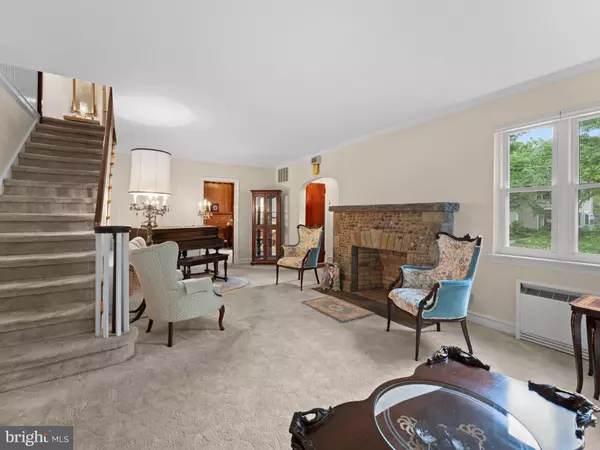 Moorestown, NJ 08057,198 S LINCOLN AVE