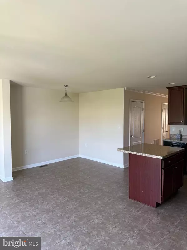 Ranson, WV 25438,1130 STALLION ST
