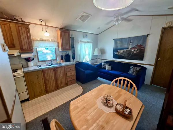 Marmora, NJ 08223,516 ROUTE 9 S #W6