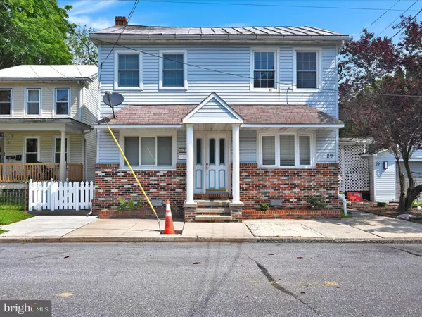 Tremont, PA 17981,27 E LAUREL ST