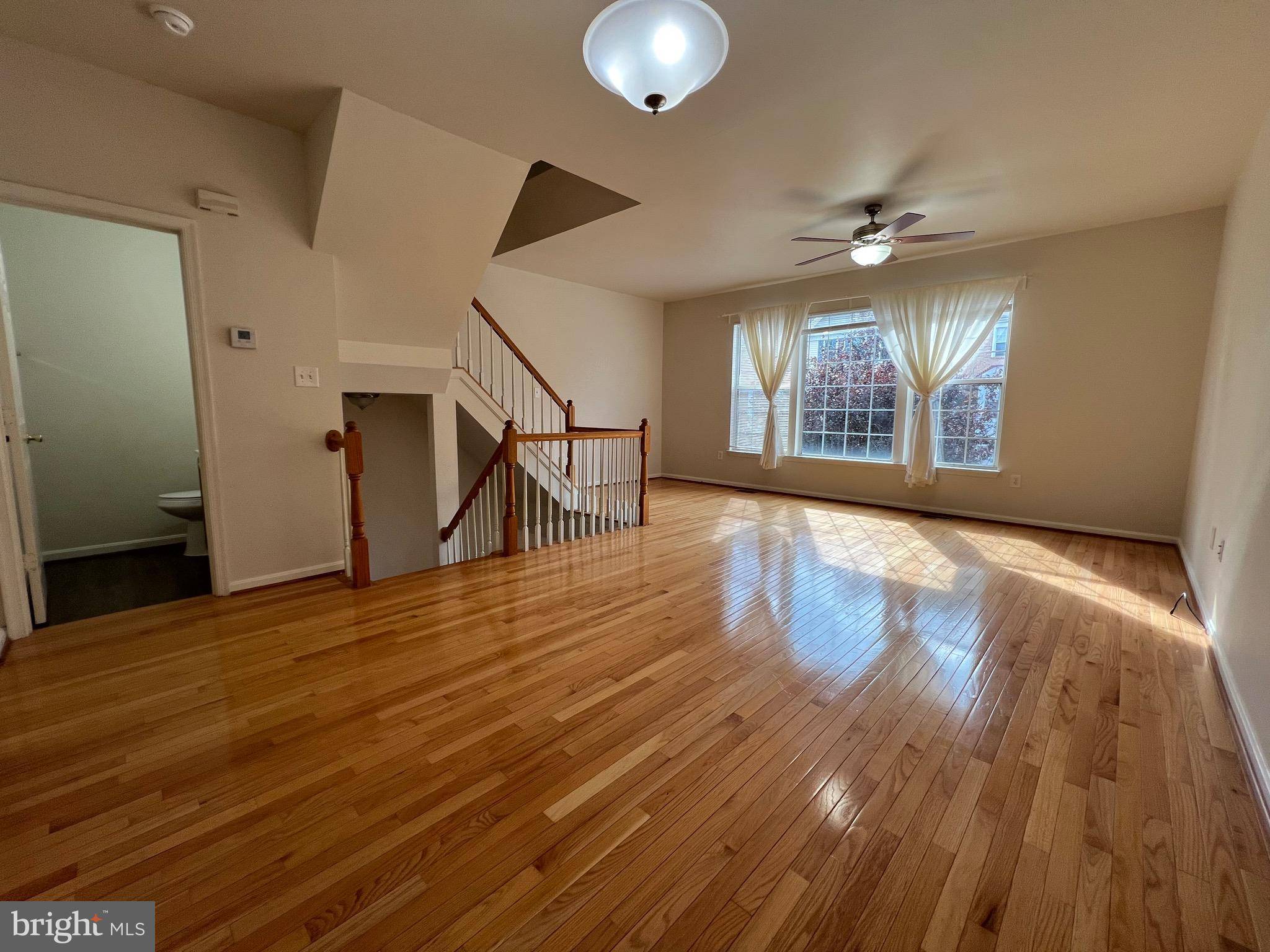 Centreville, VA 20121,6166 KENDRA WAY