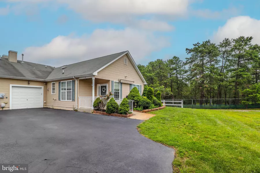 31 WALKABOUT CT, Manchester Township, NJ 08759