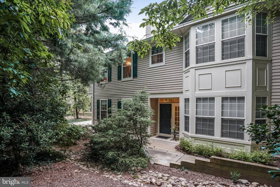 11402-P GATE HILL PL #63, Reston, VA 20194