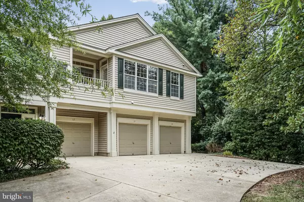 Reston, VA 20194,11402-P GATE HILL PL #63