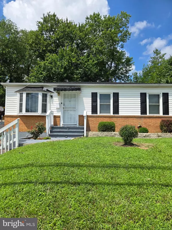 Lanham, MD 20706,5520 DUCHAINE DR