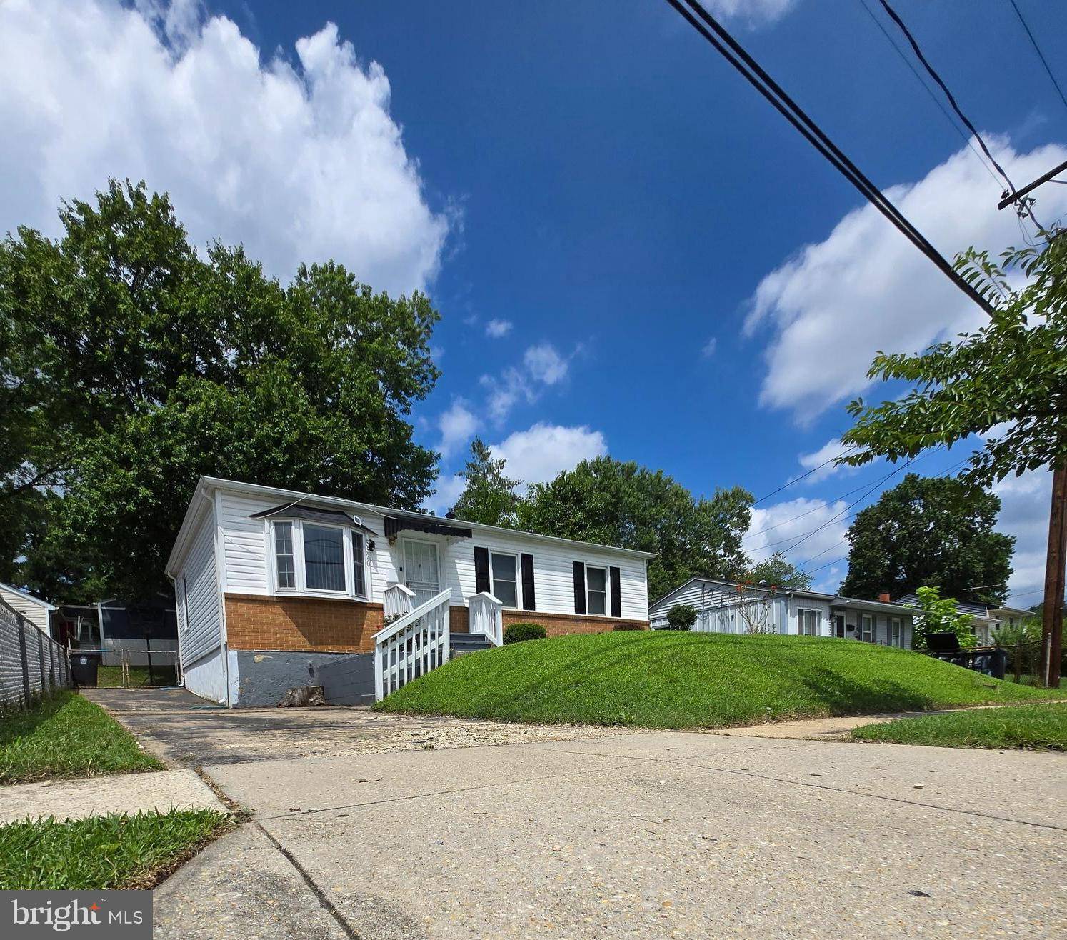 Lanham, MD 20706,5520 DUCHAINE DR