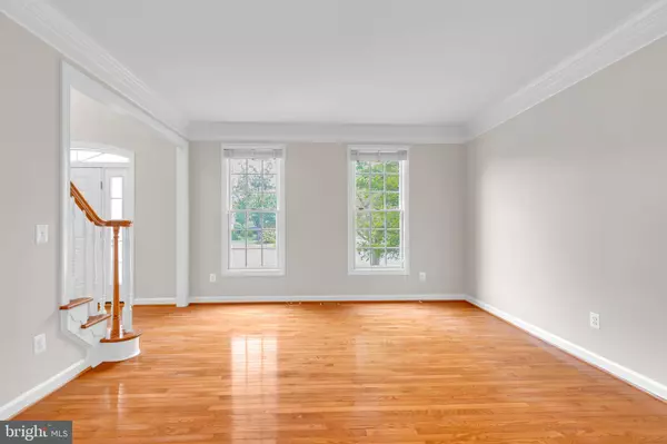 Gainesville, VA 20155,10495 WHARFDALE PL