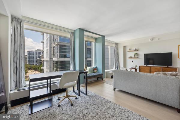 1101 3RD ST SW #705, Washington, DC 20024