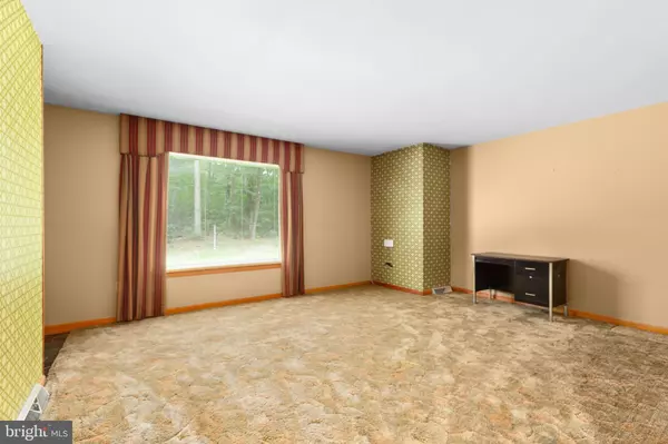 Fredericksburg, VA 22407,8305 OLD PLANK RD