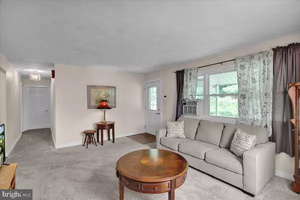 Pine Grove, PA 17963,122 ROCK RD