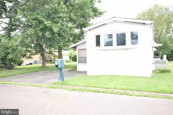 Morrisville, PA 19067,8201 WHARTON DR