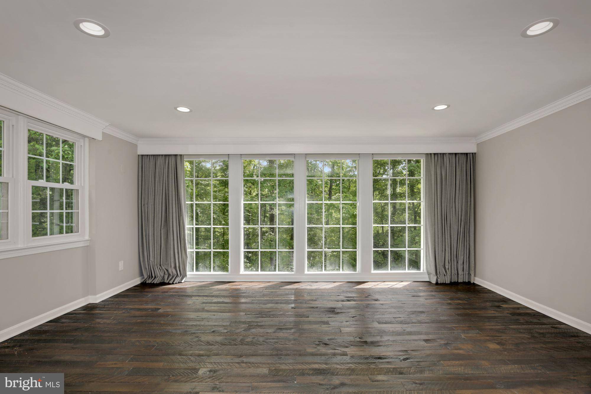 Springfield, VA 22153,8111 W POINT DR
