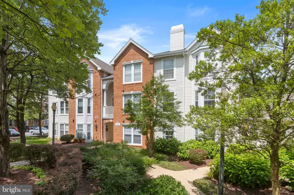 Columbia, MD 21045,5900 MILLRACE CT #A102