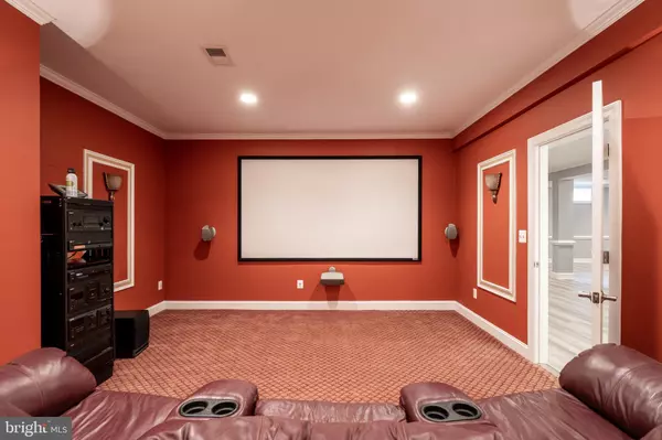 Alexandria, VA 22315,6010 ASHBY HEIGHTS CIR