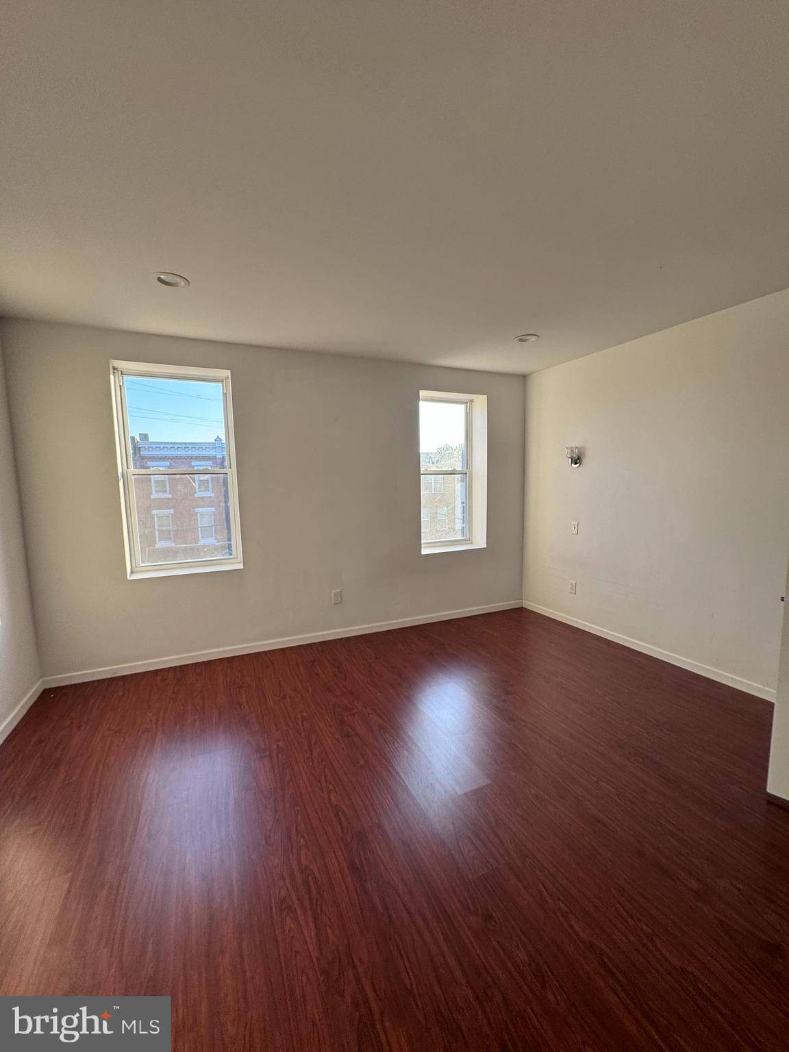 Philadelphia, PA 19121,3211 W OXFORD ST