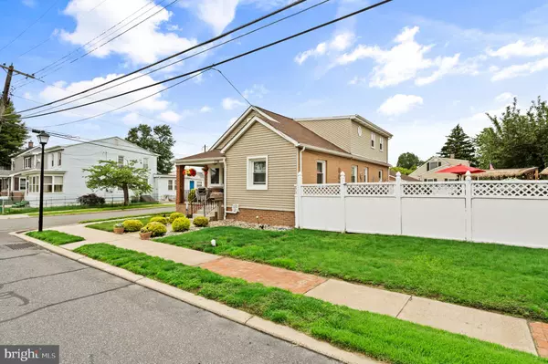 Bristol, PA 19007,736 CHESTON AVE