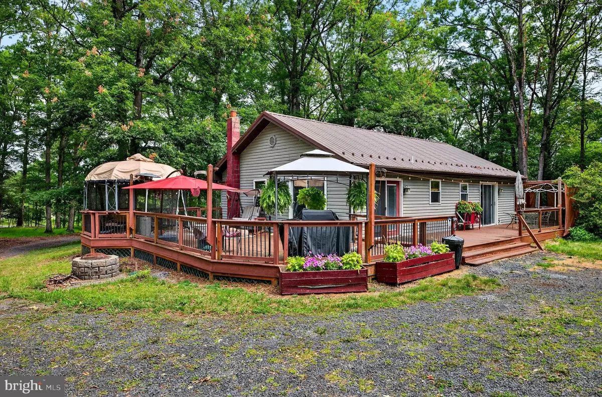 Elysburg, PA 17824,2066 READING TPKE