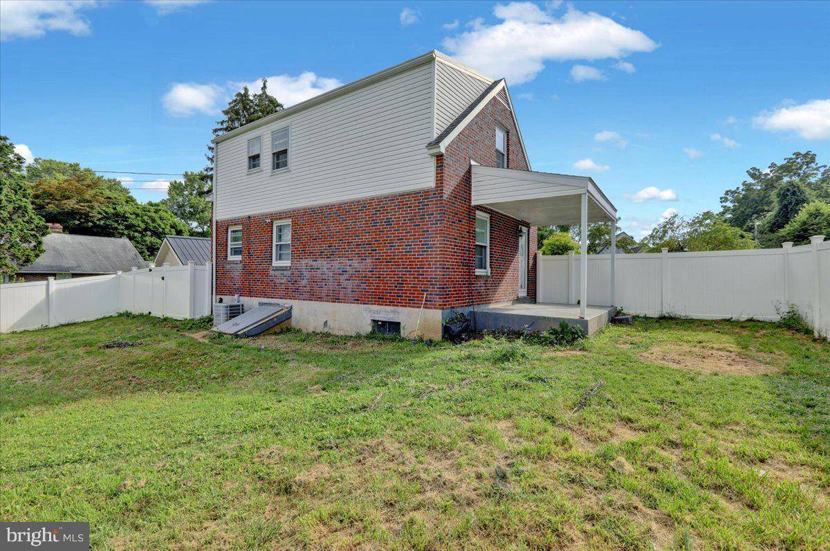 Reading, PA 19605,3403 STOUDTS FERRY BRIDGE RD