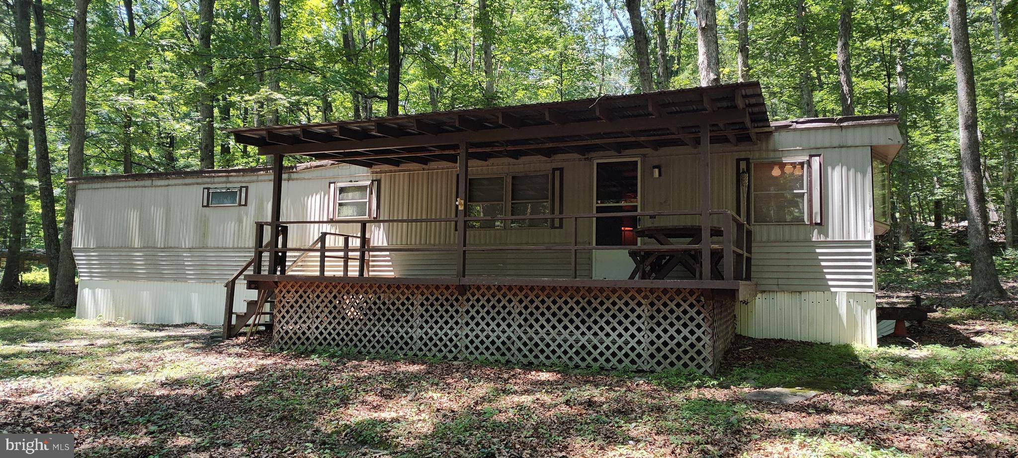 Orbisonia, PA 17243,88 FARM HOUSE LN