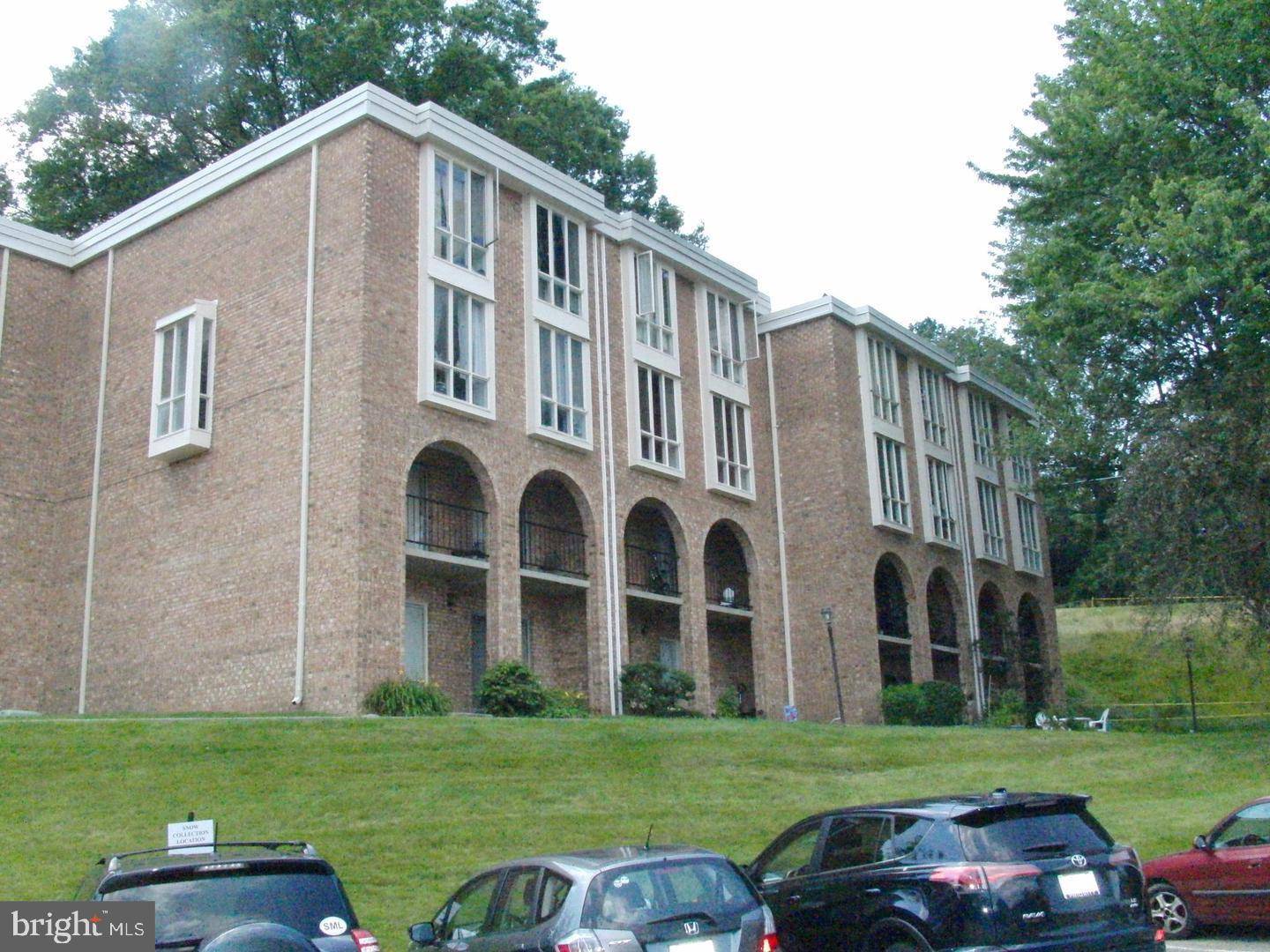 Alexandria, VA 22303,2630 WAGON DR #293