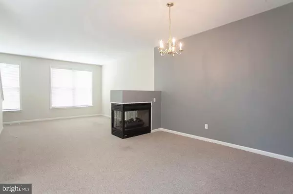 Philadelphia, PA 19128,274 LAURISTON ST