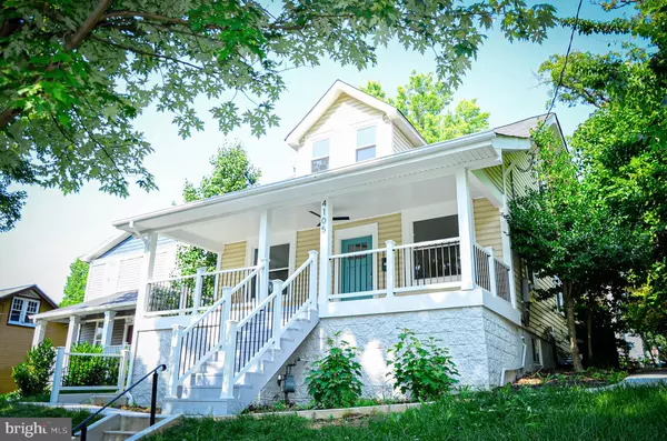 Mount Rainier, MD 20712,4105 30TH ST