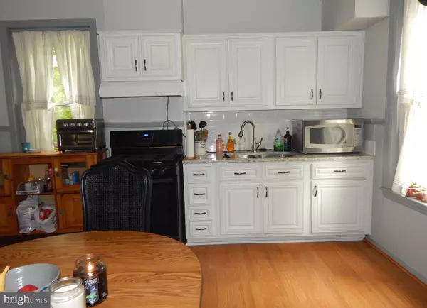 Wyncote, PA 19095,11 NORTH AVE