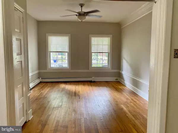 Wilmington, DE 19806,1509 DELAWARE AVE #1