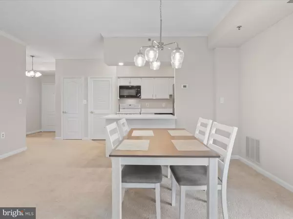 Arlington, VA 22202,1211 S EADS ST #601