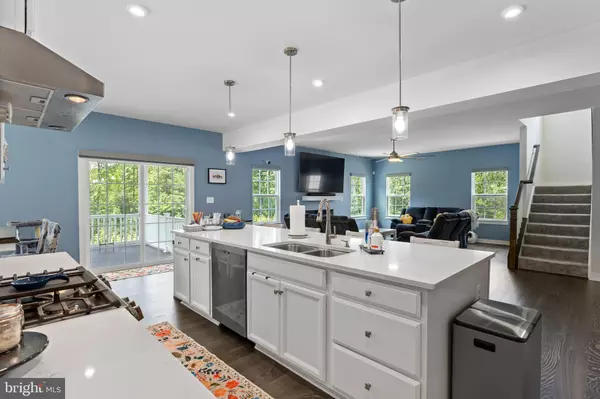 Fredericksburg, VA 22407,5018 BIRCH LEAF CIR