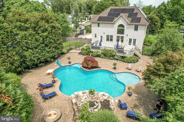 West Berlin, NJ 08091,416--418 OAK AVE