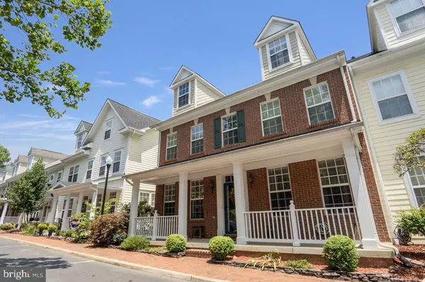 Woodbridge, VA 22191,788 MONUMENT AVE