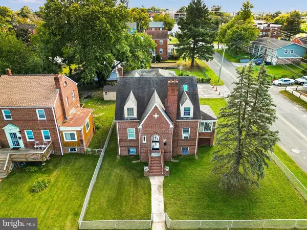 Suitland, MD 20746,4813 TOWNE PARK RD