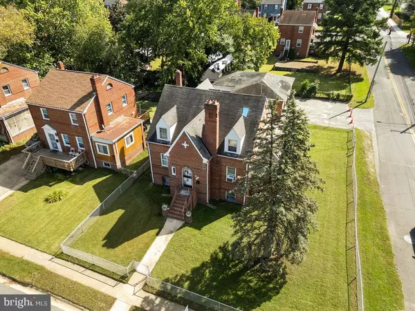 Suitland, MD 20746,4813 TOWNE PARK RD