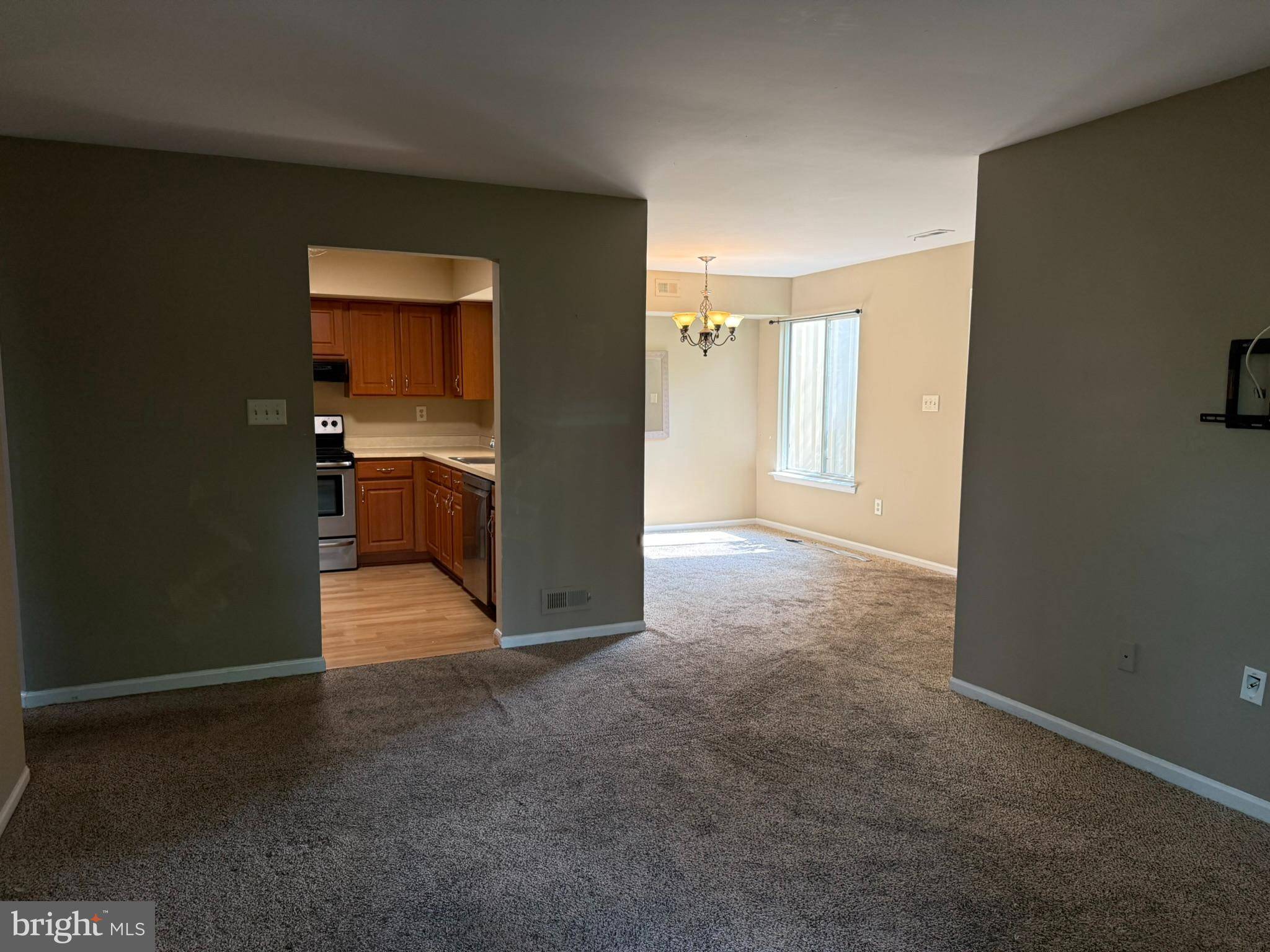 Marlton, NJ 08053,319 WOODLAKE DR