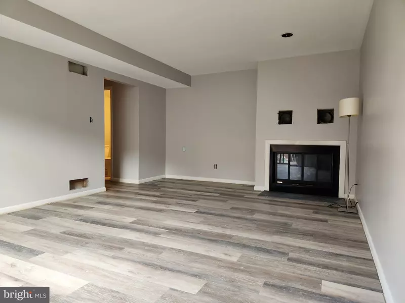 223 LEE CT, Enola, PA 17025
