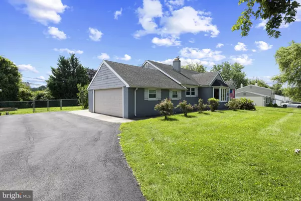 Huntingdon Valley, PA 19006,3897 BYRON RD