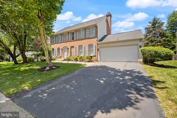 Potomac, MD 20854,1020 WILLOWLEAF WAY