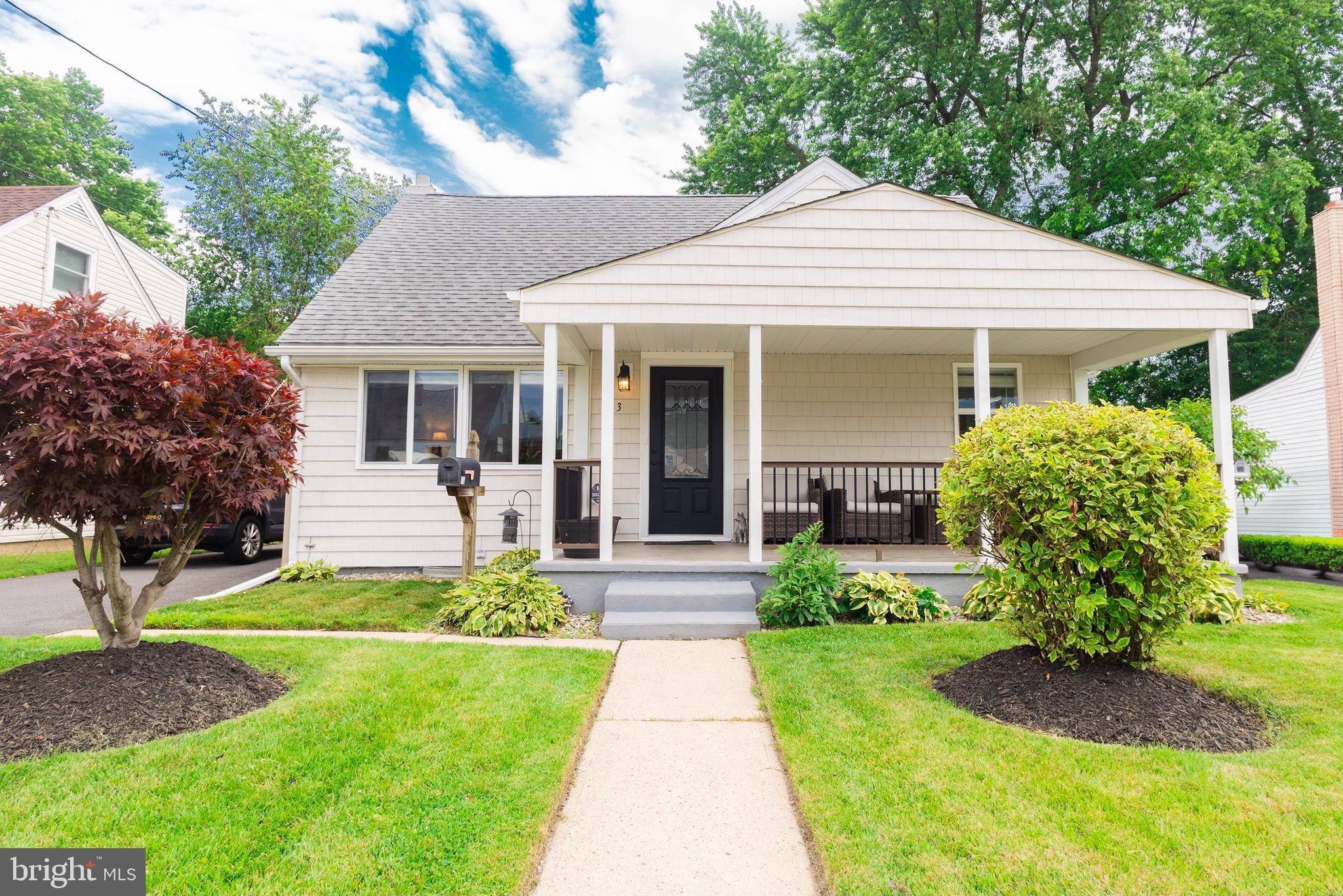 13 WOLF DR, Hamilton, NJ 08610