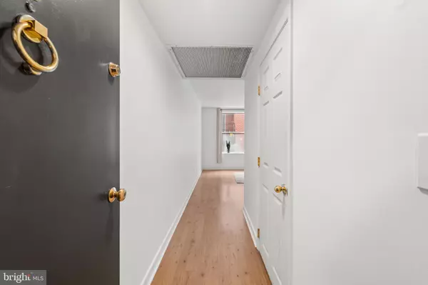 Washington, DC 20009,2611 ADAMS MILL RD NW #208