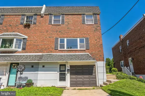 881 RONNIE LN, Philadelphia, PA 19128