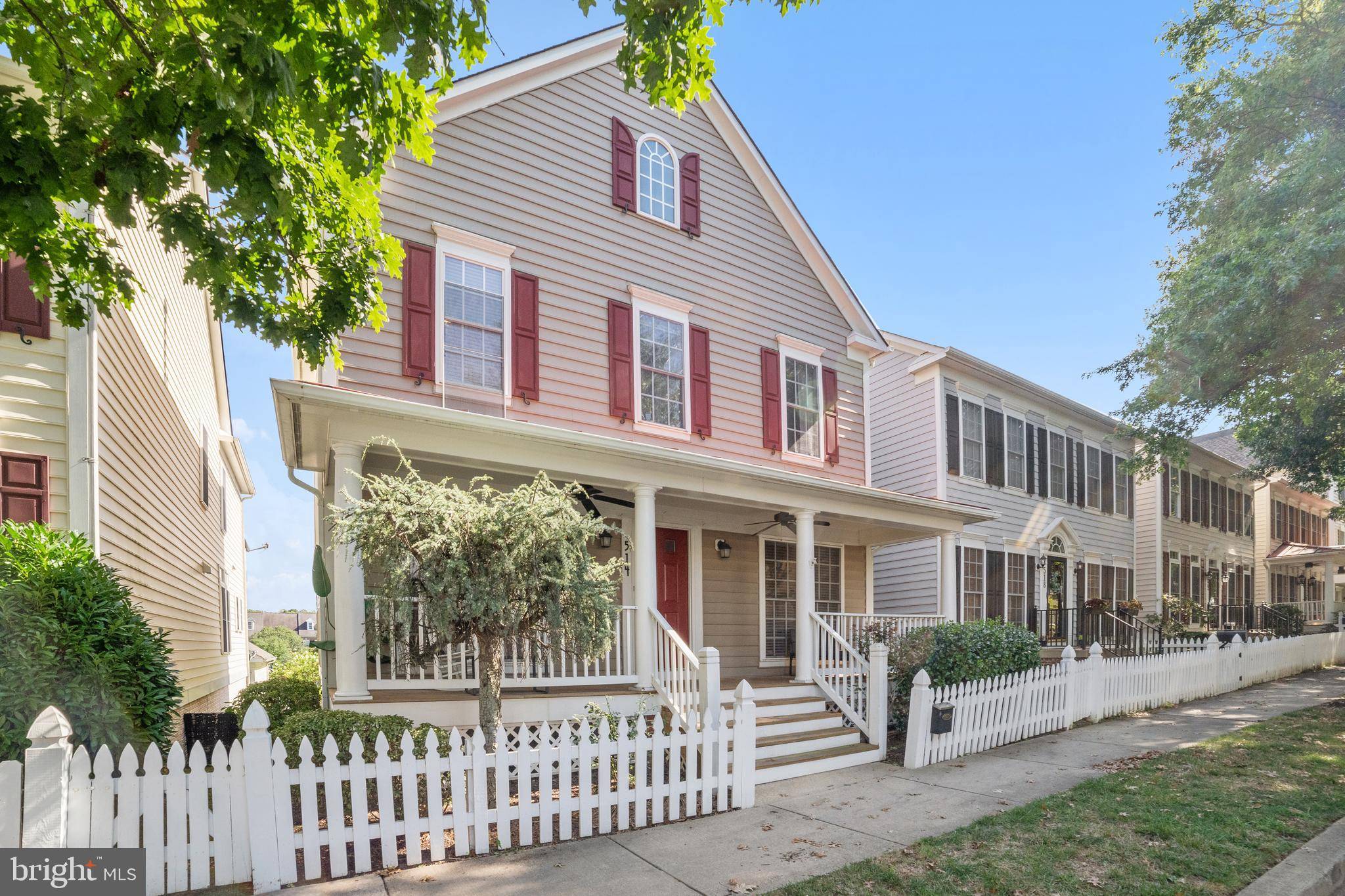 Gaithersburg, MD 20878,514 LEANING OAK ST